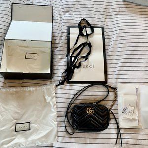 AUTHENTIC Gucci Matelasse Marmont GG Mini Bag